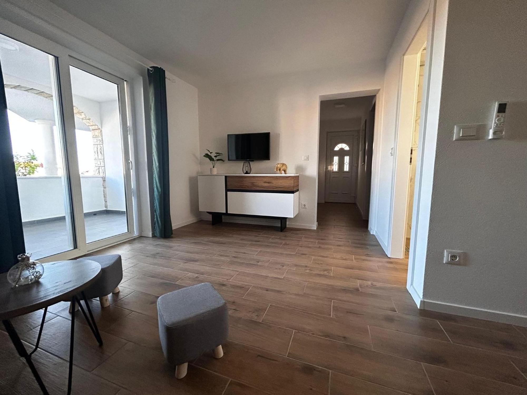 Apartments Kafadar, Okrug Gornji โตรกีร์ ห้อง รูปภาพ